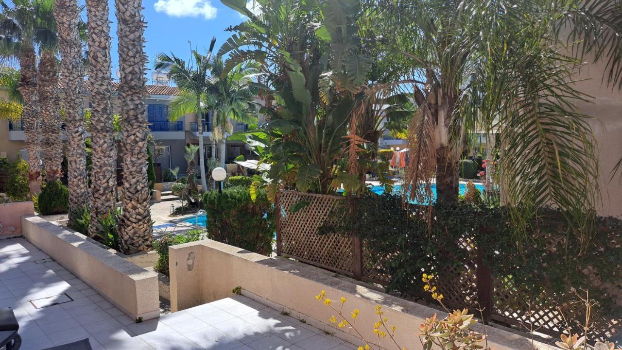 Zom Holiday Apartment Paphos Eksteriør billede