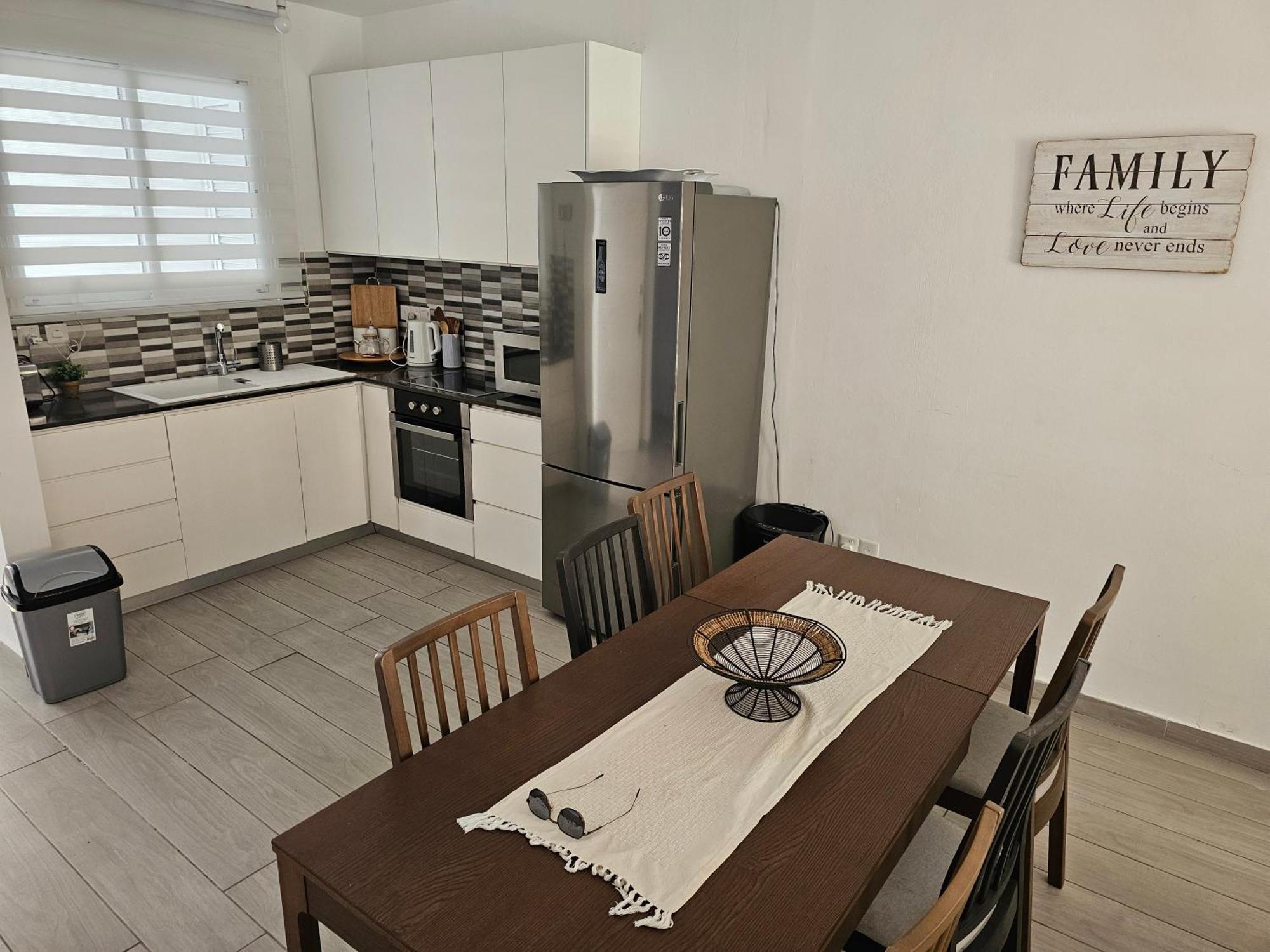 Zom Holiday Apartment Paphos Eksteriør billede